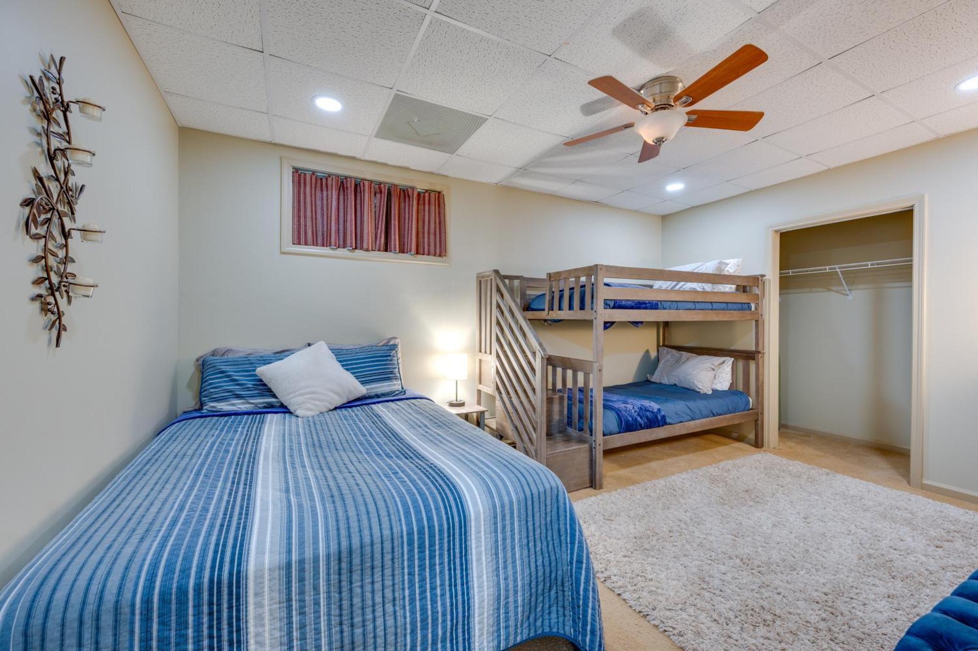 Luxe Sinclair Living Private Dock And Beach! * Resseaus Crossroads